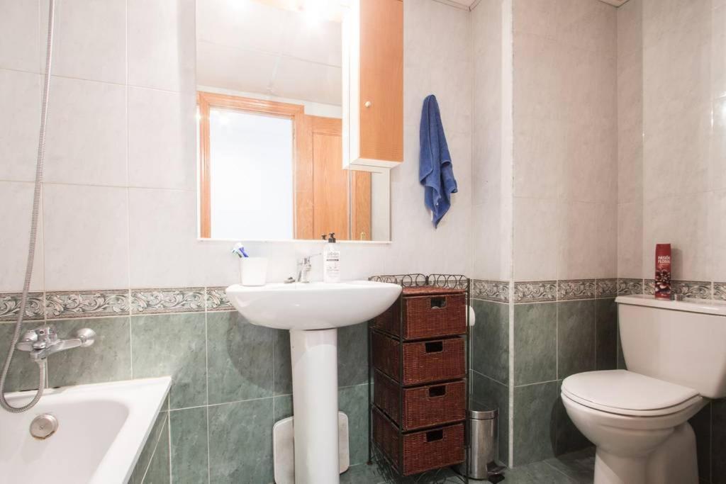 Central Market Guestrooms Alicante Luaran gambar
