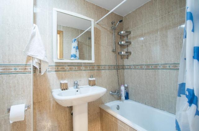 Central Market Guestrooms Alicante Luaran gambar